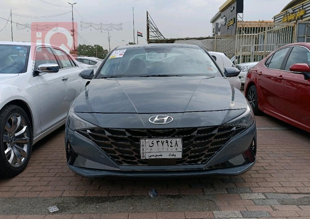هیوندای ئەلەنترا